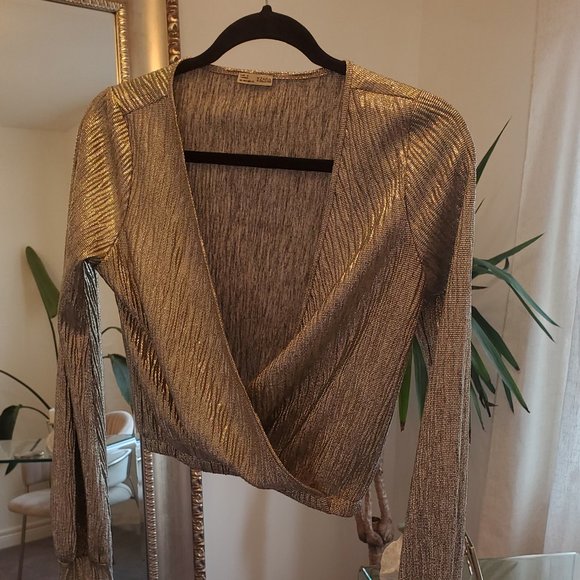 GOLD ZARA SHINNY TOP - Picture 1 of 3